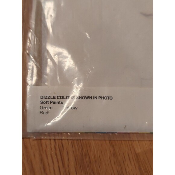 Dizzle Pre Shaded Christmas Iron On Transfer Stars And Holly Wreath 50088 - Picture 6 of 8